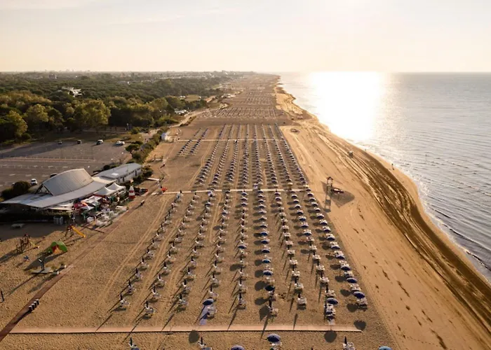 Charming Seaside Escape With Bright Interiors *